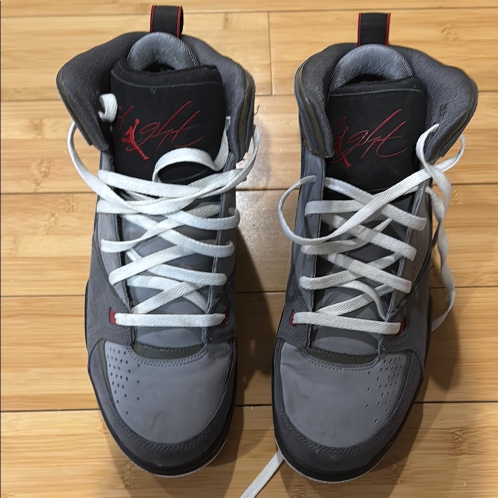 Gray Athletic Sneakers with Chunky Sole